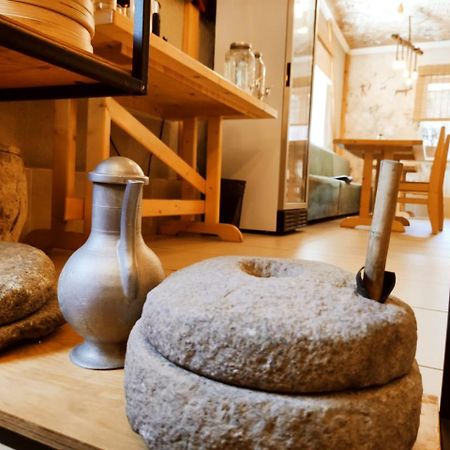 Silkroad Guesthouse Bisjkek Eksteriør bilde
