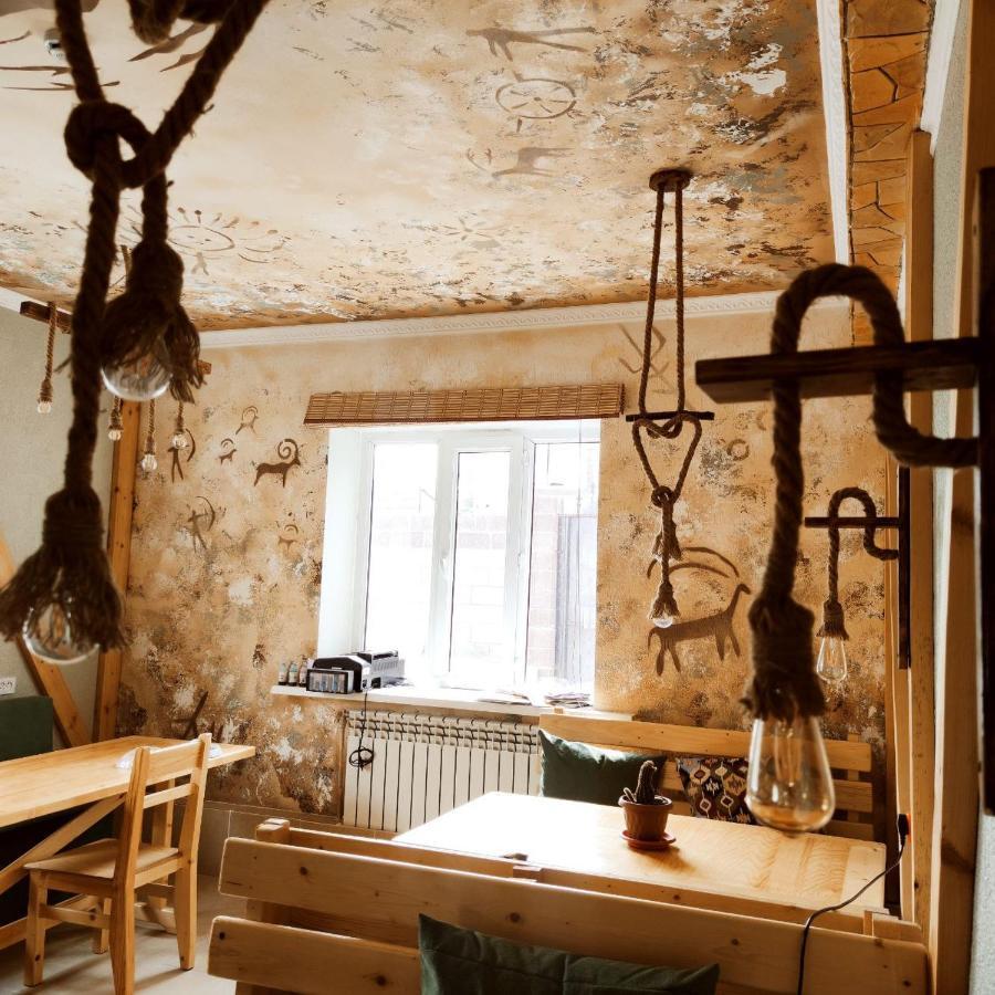 Silkroad Guesthouse Bisjkek Eksteriør bilde