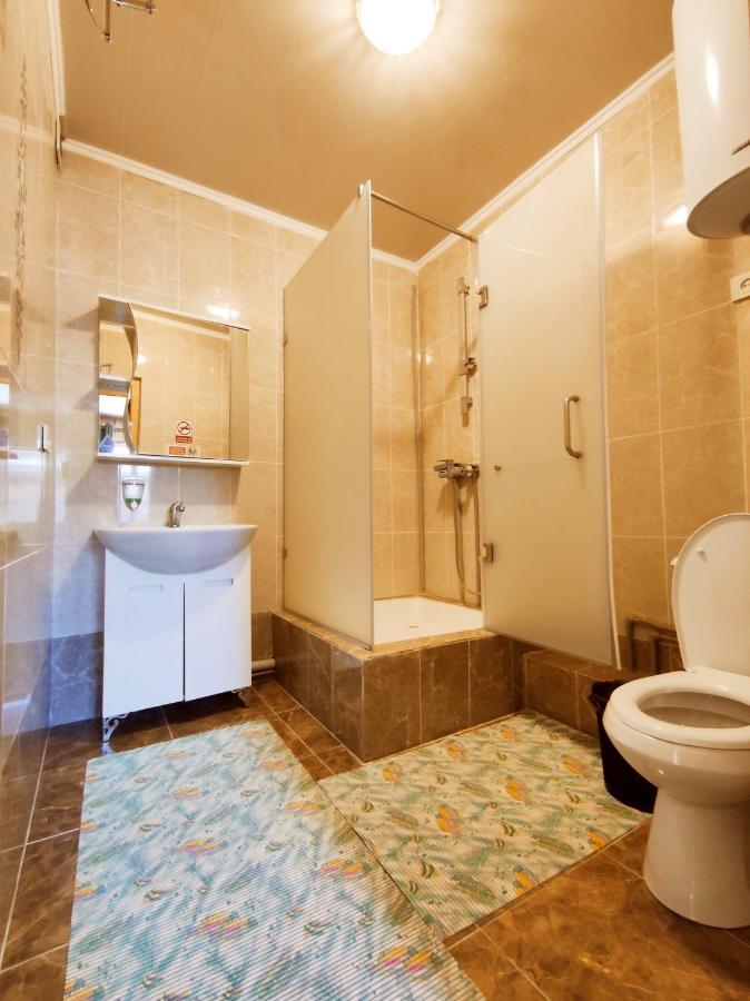Silkroad Guesthouse Bisjkek Eksteriør bilde
