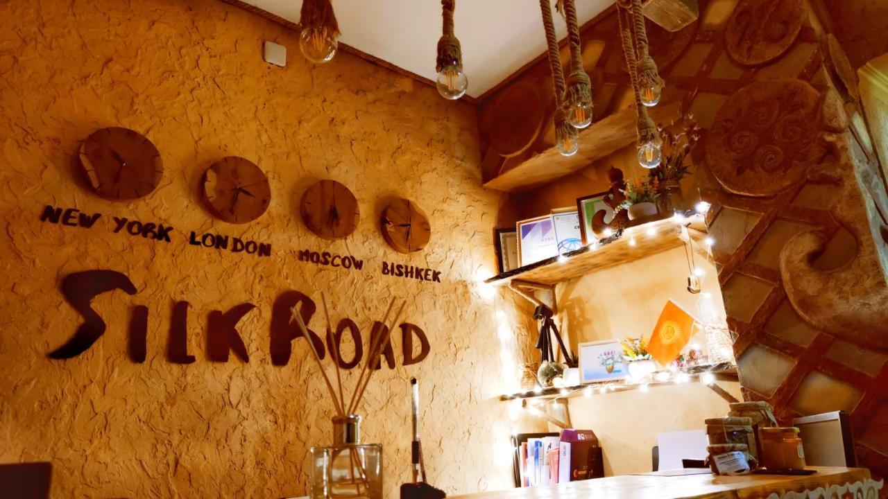 Silkroad Guesthouse Bisjkek Eksteriør bilde